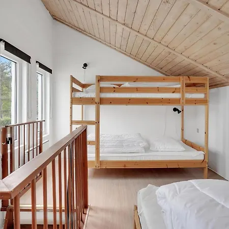 1 Bedroom Pet Friendly In *