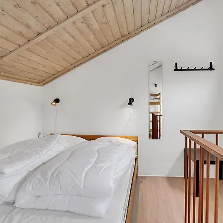 1 Bedroom Pet Friendly In * Nordenbro Vesteregn