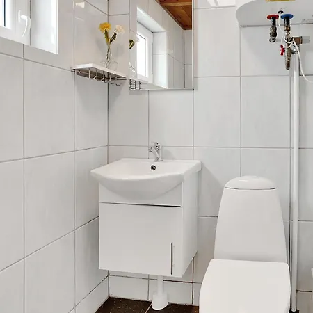 1 Bedroom Pet Friendly In